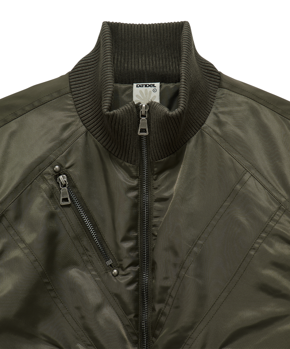 DANDEL cropped studded MA-1 jacket (カーキ) MUSINSA公式 | DANDEL DD cropped studded MA-1 jacket (KHAKI)